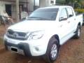 Toyota Hilux dx full 4x2 doble cabina